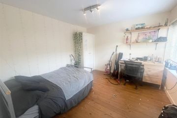 Yeomans Court